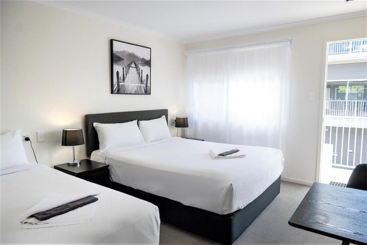 Petrie Mill Motel 外观 照片